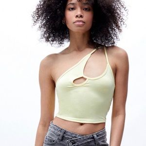 🇺🇸 NWT Asymmetrical Crop Top